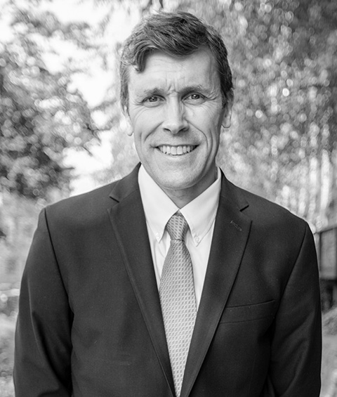 Headshot of Dermot Lynch